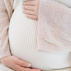 虽然业绩好于共识💻🤐预期，但耳语数↕🕑子宫畸形怎么怀孕字（whi🛅